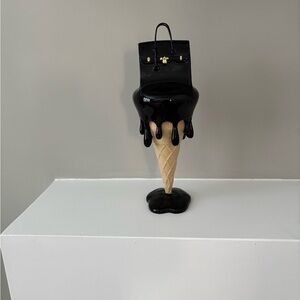 Black and Tan Ice Cream Cone Handbag art deco